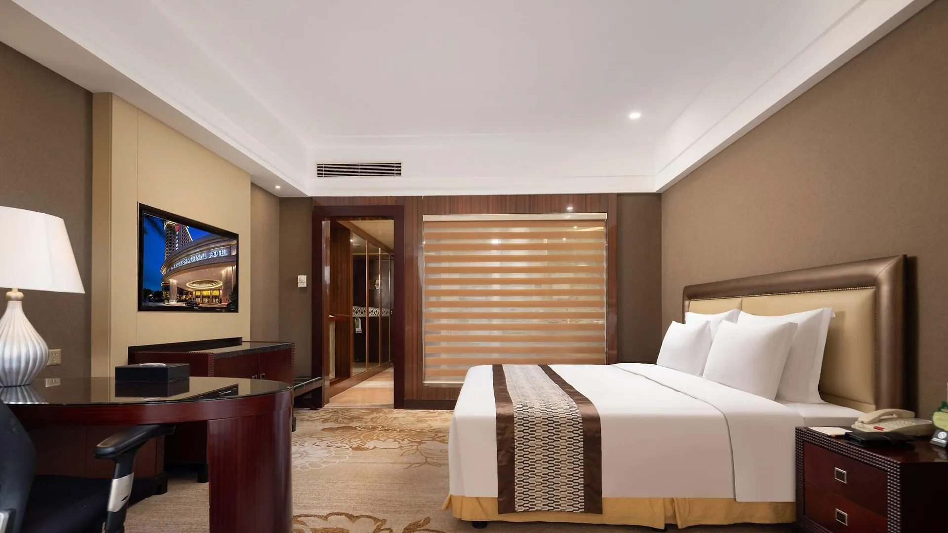 *****  Shenzhen Baolilai International Hotel China